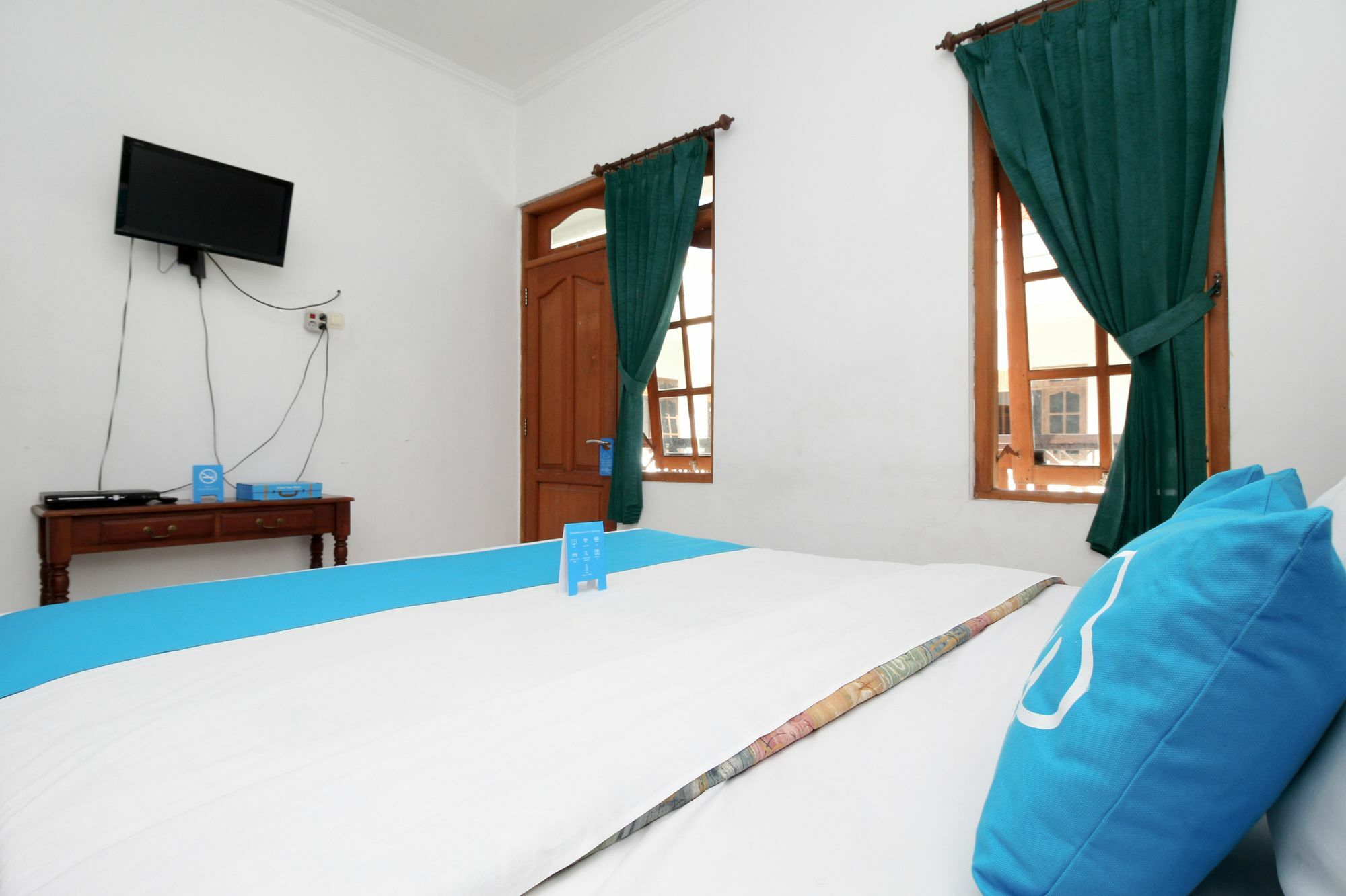 Airy Kartika Plaza Gang Melati 1 Bali Hotell Kuta Lombok Eksteriør bilde